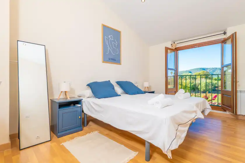 Holiday rentals in Sa caseta blanca, Inca