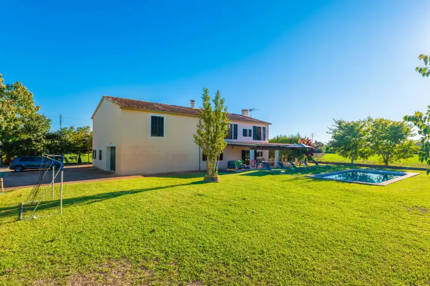 Holiday rentals in Sa caseta blanca, Inca