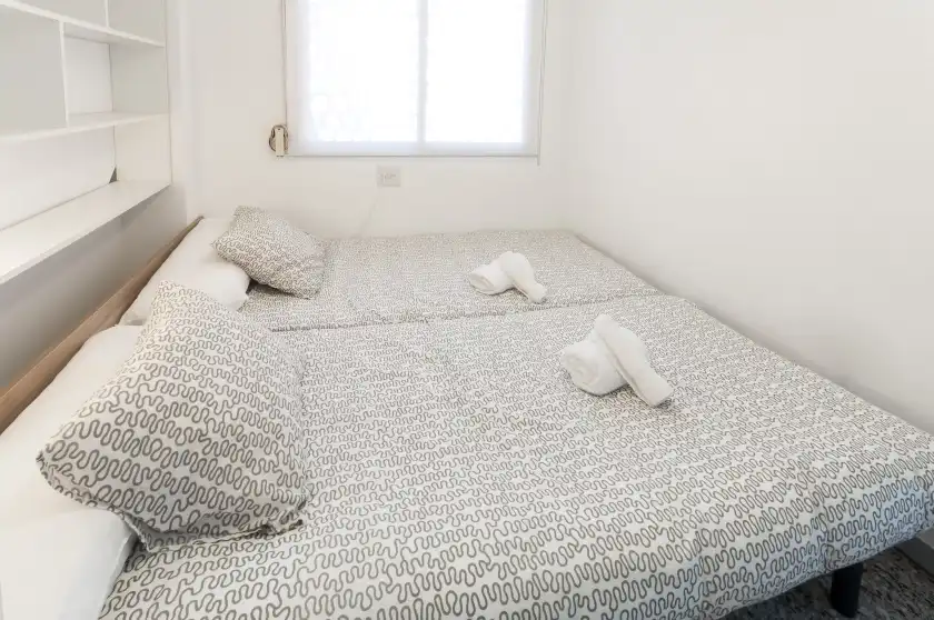 Holiday rentals in Nenufar, Grau i Platja