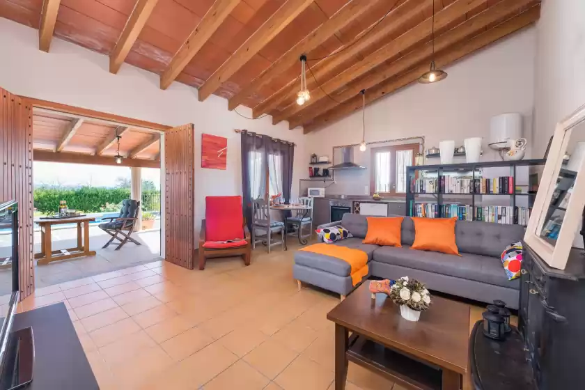 Holiday rentals in Can gallu - adults only, Moscari