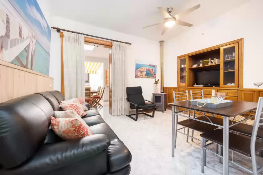 Holiday rentals in Petita, Can Picafort
