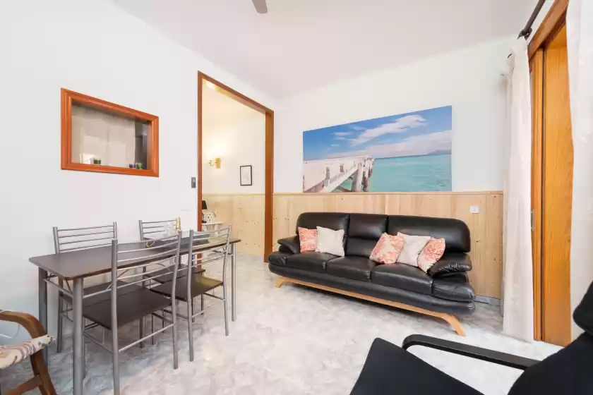 Holiday rentals in Petita, Can Picafort