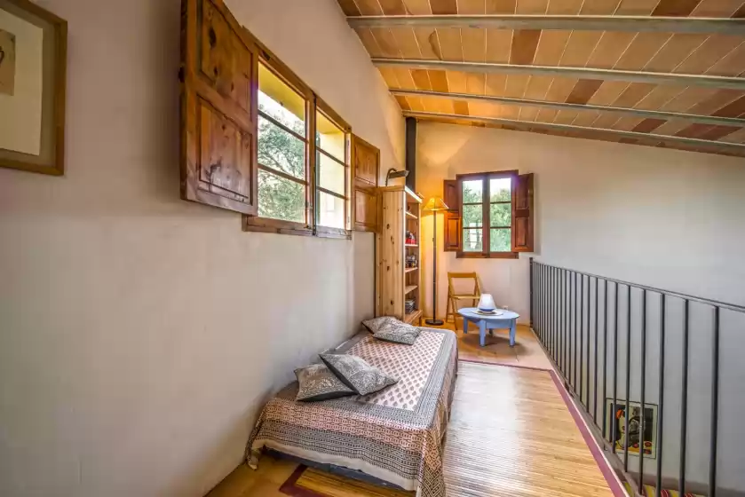 Holiday rentals in Son salom, Santanyí