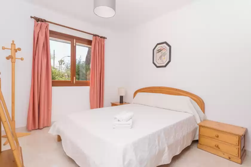 Alquiler vacacional en Plato, Cala Anguila-Cala Mendia