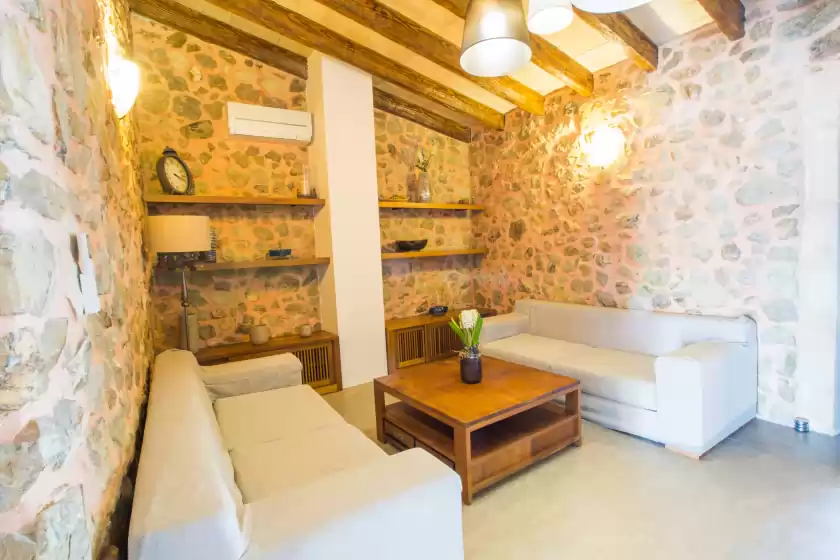 Holiday rentals in Ses roques (binifarda), Sant Joan