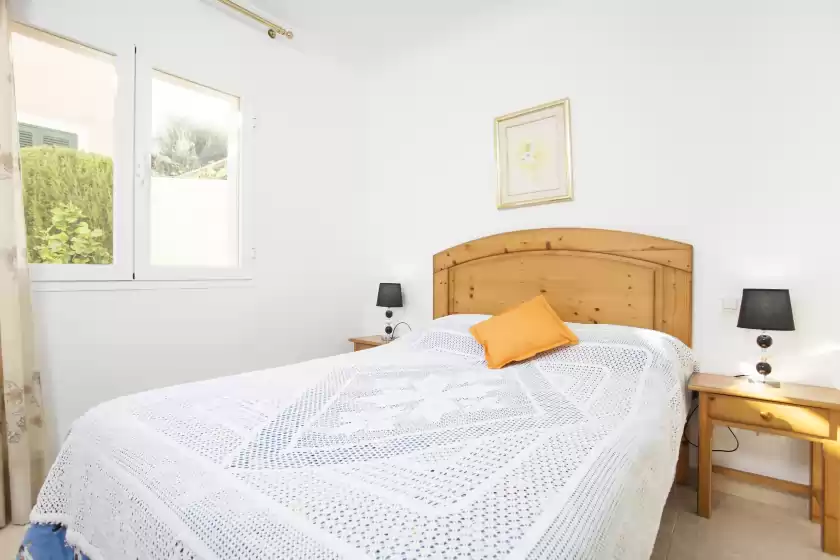 Holiday rentals in Ca na caragola, Son Serra de Marina