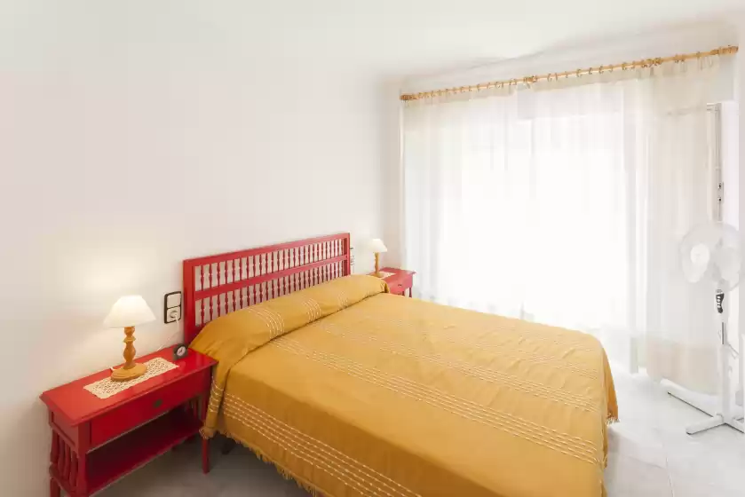 Ferienhaus auf Jara, Grau i Platja