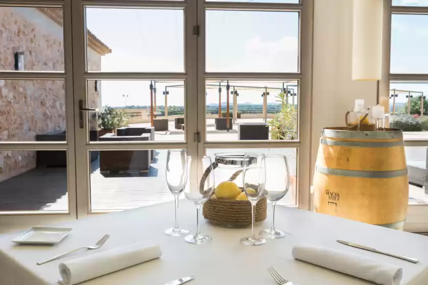 Holiday rentals in Sa franquesa premium, Vilafranca