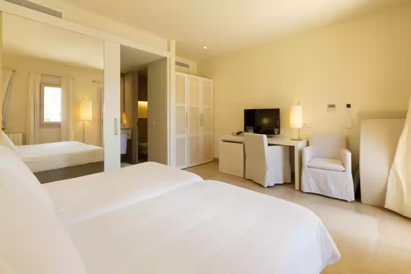 Holiday rentals in Sa franquesa deluxe, Vilafranca