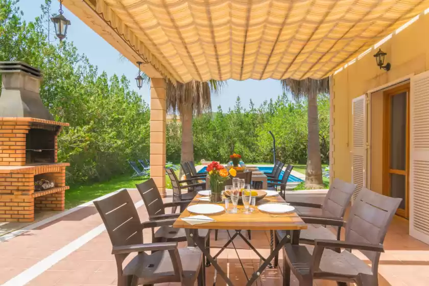 Holiday rentals in Villa la romana, Sa Pobla