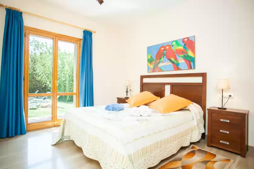 Holiday rentals in Villa la romana, Sa Pobla