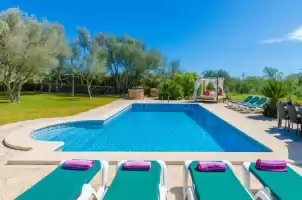 Son fumat - Holiday rentals in es Llombards