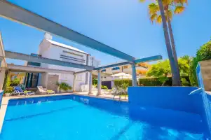 Estrel - Holiday rentals in Can Picafort