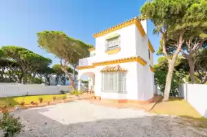 Villa pinares - Ferienhaus auf Chiclana de la Frontera