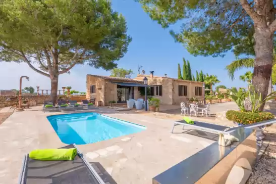 Villa para 6 huéspedes . Con Piscina, Wifi y Cancelación GRATUITA opcional  Banc doli en Manacor, Mallorca, Illes Balears, España