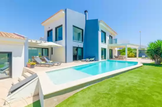 Villa for 6 guests . With Pool, Air conditioning, Wifi and Optional FREE Cancellation La primera in sa Torre, Llucmajor, Mallorca, Illes Balears, España