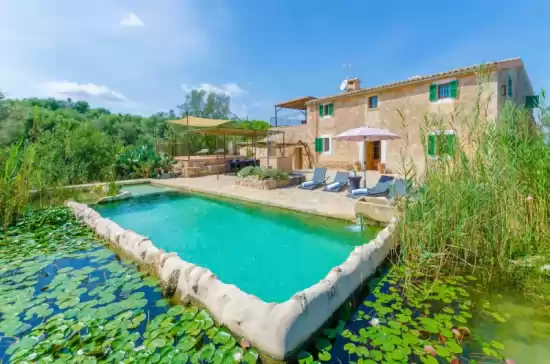 Villa para 9 huéspedes . Con Piscina, Aire Acondicionado, Wifi y Cancelación GRATUITA opcional  Son vell en Manacor, Mallorca, Illes Balears, España