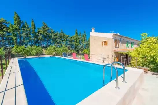 Villa for 5 guests . With Pool, Air conditioning, Wifi and Optional FREE Cancellation  Sa vinya des compte in Maria de la Salut, Mallorca, Illes Balears, España