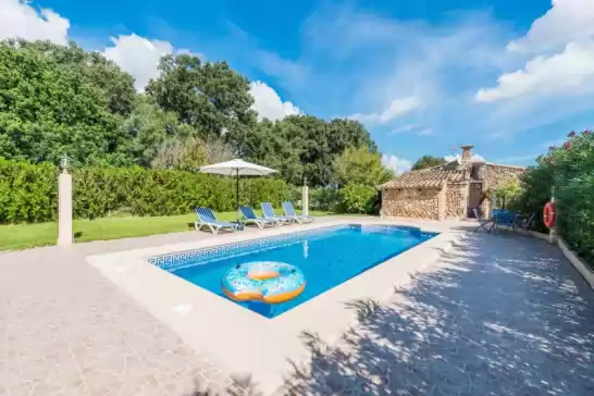 Villa for 4 guests . With Pool and Optional FREE Cancellation  Sa figuera blanca in Búger, Mallorca, Illes Balears, España