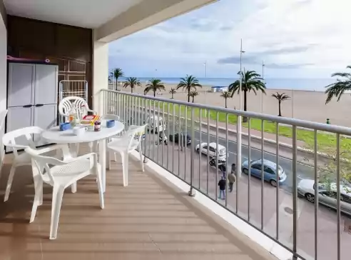 Apartment für 2 + 2 gäste . Mit Pool, Wifi, Haustiere und Optionale GRATIS Stornierung  Infante in Gandia, Valencia, Comunitat Valenciana, España