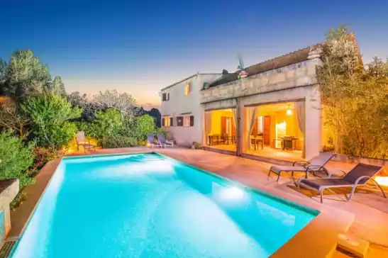 Villa para 6 huéspedes . Con Piscina, Aire Acondicionado, Wifi y Cancelación GRATUITA opcional  Son gorrió en Sant Llorenç des Cardassar, Mallorca, Illes Balears, España