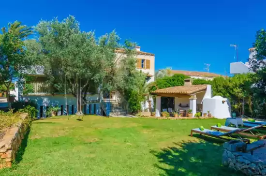 Holiday house for 8 guests . With Wifi and Optional FREE Cancellation  Can boira in Portocolom, Felanitx, Mallorca, Illes Balears, España
