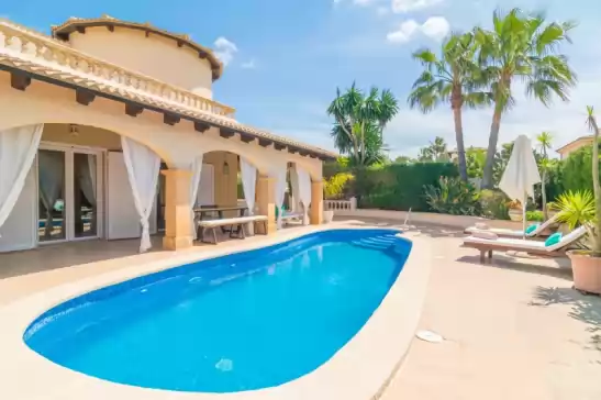 Villa for 6 guests . With Pool, Air conditioning, Wifi and Optional FREE Cancellation  Casa bel in Son Serra de Marina, Santa Margalida, Mallorca, Illes Balears, España