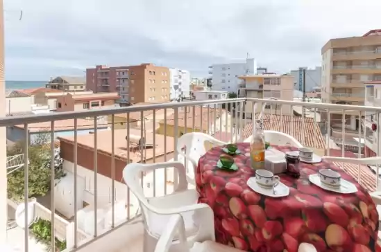 Apartment für 6 gäste . Mit Haustiere und Optionale GRATIS Stornierung  Odisea in Urbanització Platja de Miramar, Miramar, Valencia, Comunitat Valenciana, España