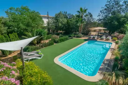 Villa for 6 guests . With Pool, Air conditioning, Wifi and Optional FREE Cancellation  Cas pilot in Santa María del Camí, Mallorca, Illes Balears, España