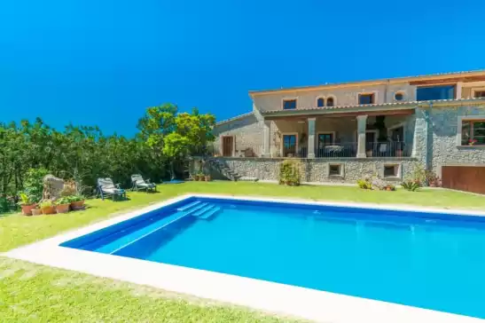 Villa for 10 guests . With Pool, Air conditioning, Wifi and Optional FREE Cancellation  Turixant dalt in Mancor de la Vall, Mallorca, Illes Balears, España