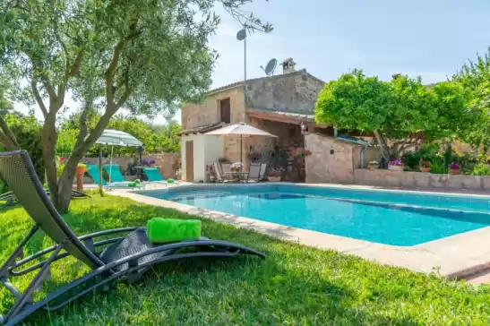 Villa for 4 guests . With Pool, Air conditioning, Wifi and Optional FREE Cancellation Can fiolet in Algaida, Mallorca, Illes Balears, España