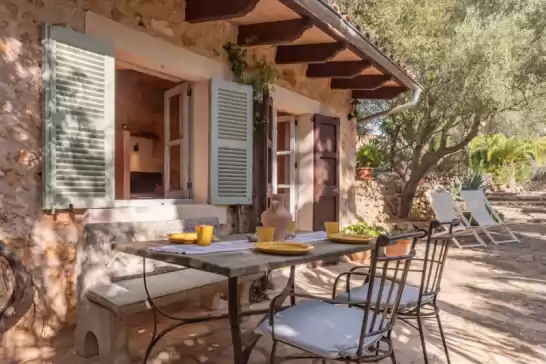 Casa vacacional para 2 huéspedes . Con Piscina, Wifi y Cancelación GRATUITA opcional  Can pina - eco groc - en Costitx, Mallorca, Illes Balears, España