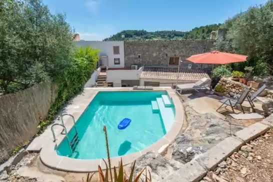 Villa for 4 guests . With Pool, Air conditioning, Wifi and Optional FREE Cancellation  Can bessó mancor de la vall in Mancor de la Vall, Mallorca, Illes Balears, España