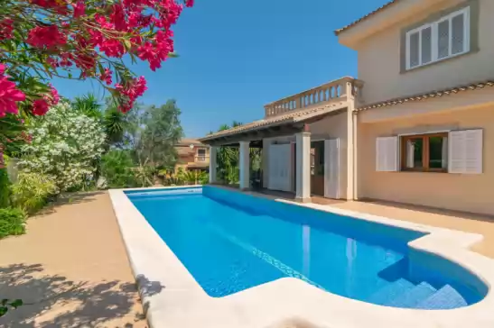 Villa for 6 + 2 guests . With Pool, and Wifi,  Villa son serra in Son Serra de Marina, Santa Margalida, Mallorca, Illes Balears, España