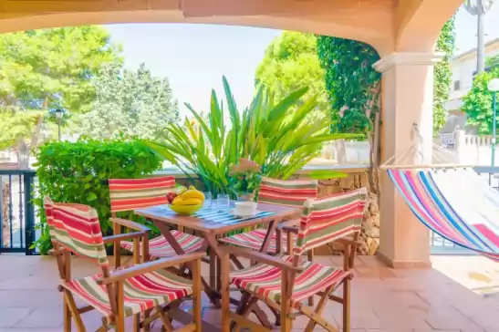 Holiday house for 6 guests . With Air conditioning, Wifi and Optional FREE Cancellation  Bugambilia in sa Ràpita, Campos, Mallorca, Illes Balears, España