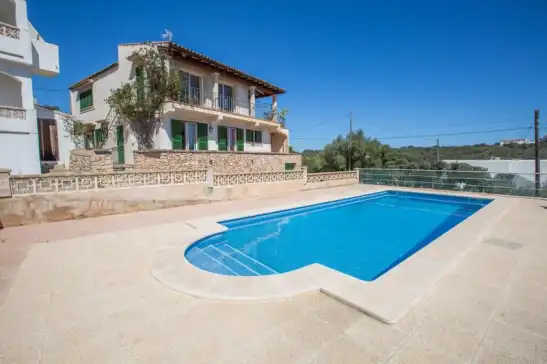 Villa for 8 guests . With Pool, Air conditioning, Wifi and Optional FREE Cancellation S'algueret in Portopetro, Santanyí, Mallorca, Illes Balears, España