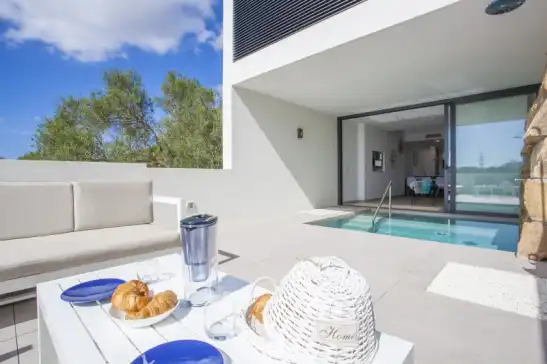 Villa für 4 gäste . Mit Pool, Klimaanlage, Wifi, Haustiere und Optionale GRATIS Stornierung S'aigua 5 in s'Illot, Sant Llorenç des Cardassar, Mallorca, Illes Balears, España