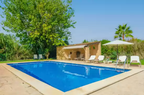 Villa para 4 huéspedes . Con Piscina, Aire Acondicionado, Wifi y Cancelación GRATUITA opcional  S'era nova en Algaida, Mallorca, Illes Balears, España