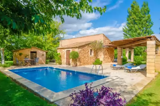 Villa para 4 huéspedes . Con Piscina, Aire Acondicionado, Wifi y Cancelación GRATUITA opcional  Ses tendes en Algaida, Mallorca, Illes Balears, España
