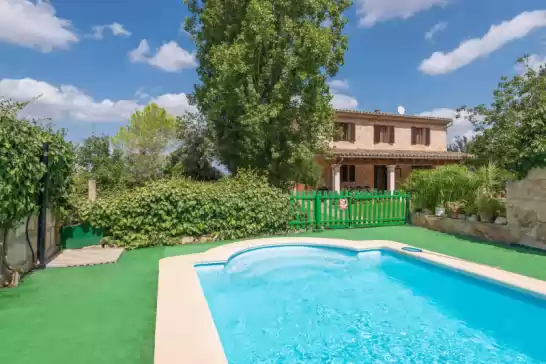 Villa for 8 guests . With Pool, Air conditioning, Wifi and Optional FREE Cancellation  Gina in Algaida, Mallorca, Illes Balears, España