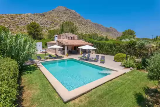 Villa for 8 guests . With Pool, Air conditioning, Wifi and Optional FREE Cancellation  Ca'n coll in Port de Pollença, Pollença, Mallorca, Illes Balears, España