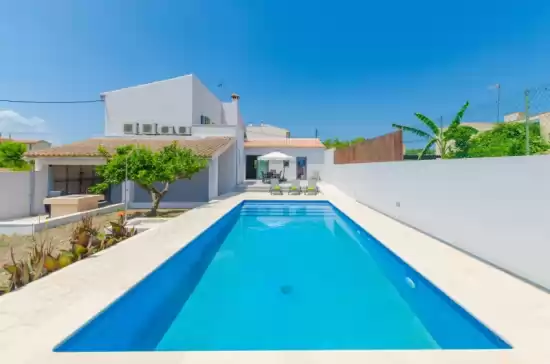 Villa for 8 guests . With Pool, Air conditioning, Wifi and Optional FREE Cancellation  Can fosc in Vilafranca de Bonany, Mallorca, Illes Balears, España