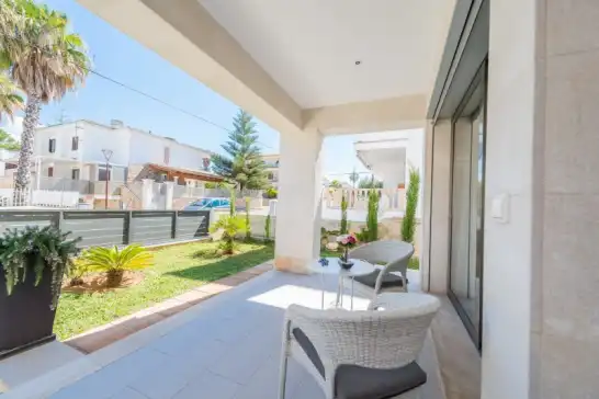 Holiday house for 6 guests . With Air conditioning, Wifi and Optional FREE Cancellation Formentera 1 in Can Picafort, Santa Margalida, Mallorca, Illes Balears, España