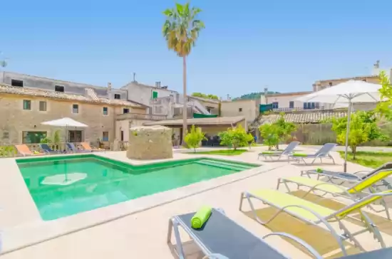 Villa for 10 guests . With Pool, Air conditioning, Wifi and Optional FREE Cancellation  Casa canals in Mancor de la Vall, Mallorca, Illes Balears, España