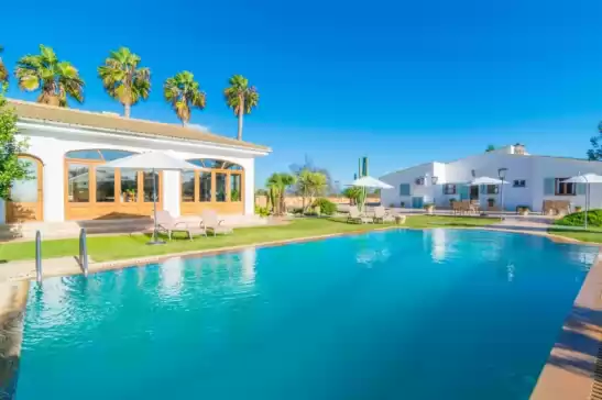 Villa para 8 huéspedes . Con Piscina, Aire Acondicionado, Wifi y Cancelación GRATUITA opcional  Sa tanca en Inca, Mallorca, Illes Balears, España