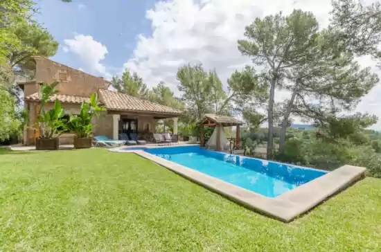 Villa para 6 huéspedes . Con Piscina, Aire Acondicionado, Wifi y Cancelación GRATUITA opcional  Son duri (cimenteres) en Inca, Mallorca, Illes Balears, España