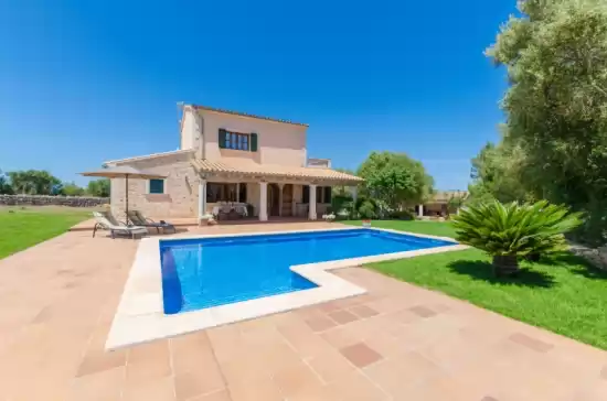 Villa for 6 guests . With Pool, Air conditioning, Wifi and Optional FREE Cancellation  Es vedat 6 in Lloret de Vistalegre, Mallorca, Illes Balears, España