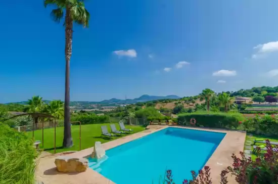 Villa para 8 huéspedes . Con Piscina, Wifi y Cancelación GRATUITA opcional  Ses pedres en Manacor, Mallorca, Illes Balears, España