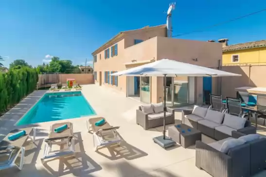 Villa for 6 guests . With Pool, Air conditioning, Wifi and Optional FREE Cancellation  Ca na rossa (sineu) in Sineu, Mallorca, Illes Balears, España