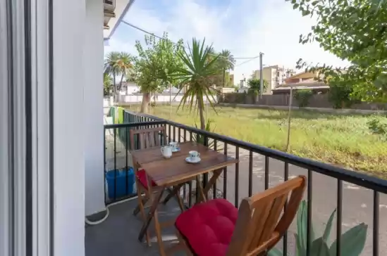 Apartamento para 4 huéspedes . Con Aire Acondicionado, Wifi y Cancelación GRATUITA opcional  Palomas en Dénia, Alicante, Comunitat Valenciana, España